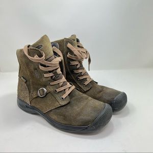Keen Boots woman’s 8